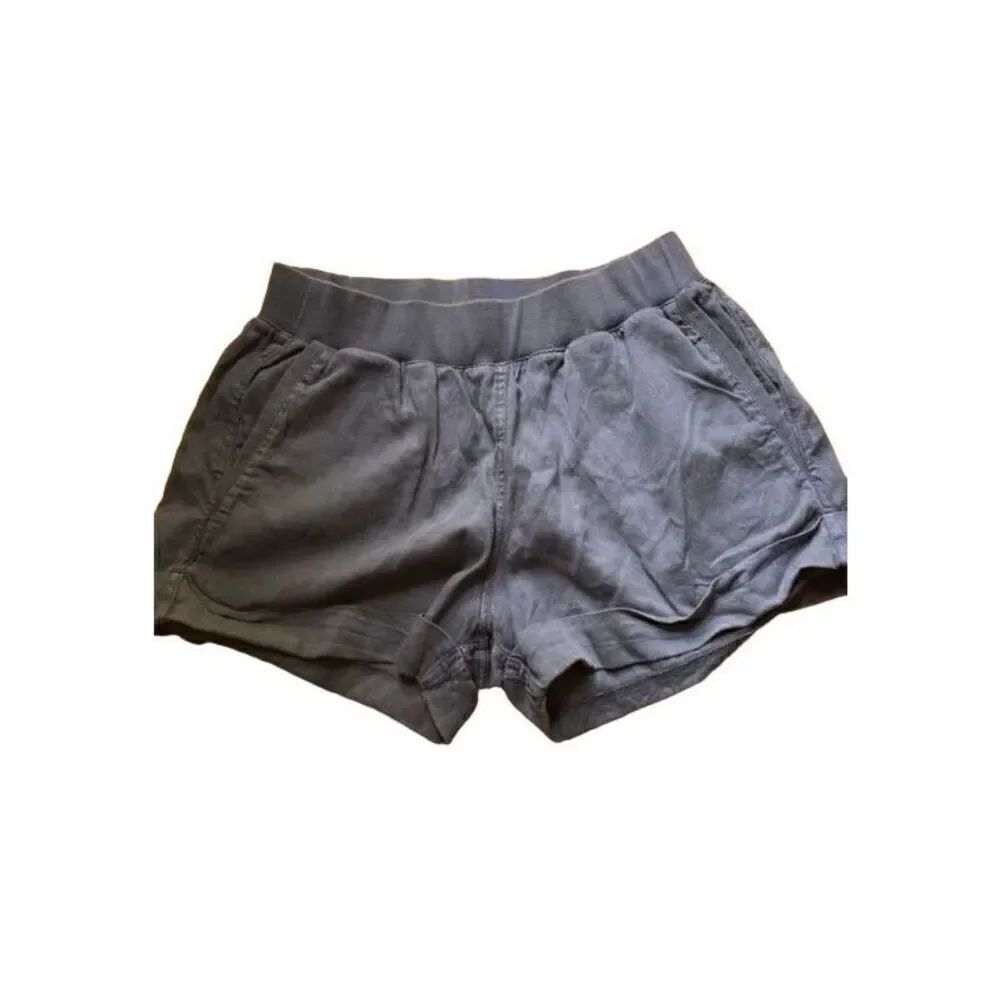 Faherty women’s blue linen blend lightweight shorts, size small